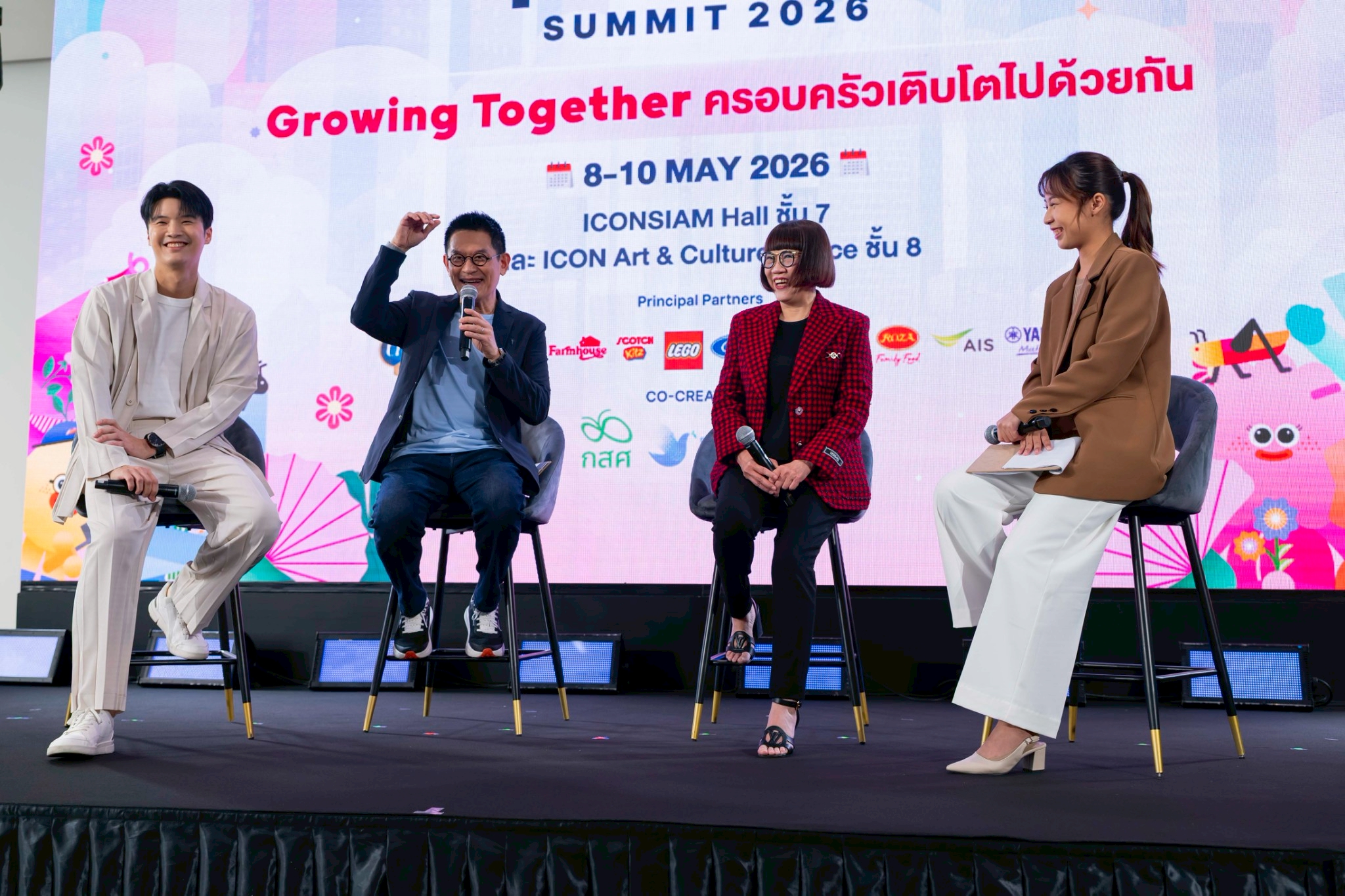ไอคอนสยาม ร่วมกับ THE STANDARD และ ซูเปอร์จิ๋วเปิดตัว Alpha Skills Summit 2026: Growing Together พื้นที่เรียนรู้สำหรับพ่อแม่และ Gen Alpha 8-10 พ.ค. 69 ณ ไอคอนสยาม